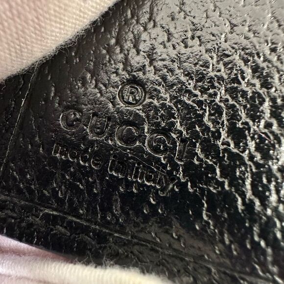 Gucci G Logo Clip Black Leather Wallet - Picture 6 of 11